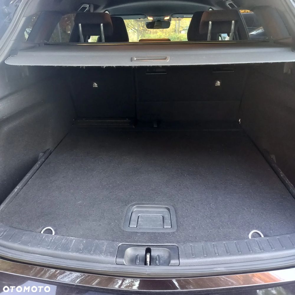 Toyota Corolla 1.8 Hybrid Comfort - 18