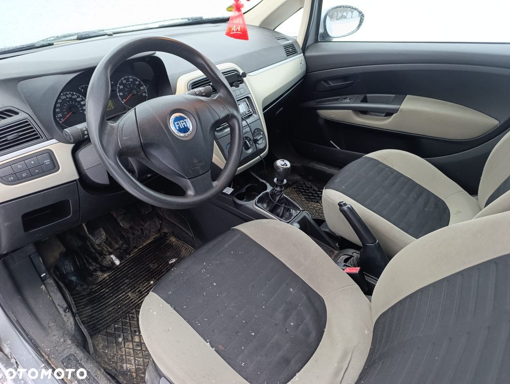 Fiat Grande Punto 1.4 8V Emotion - 6