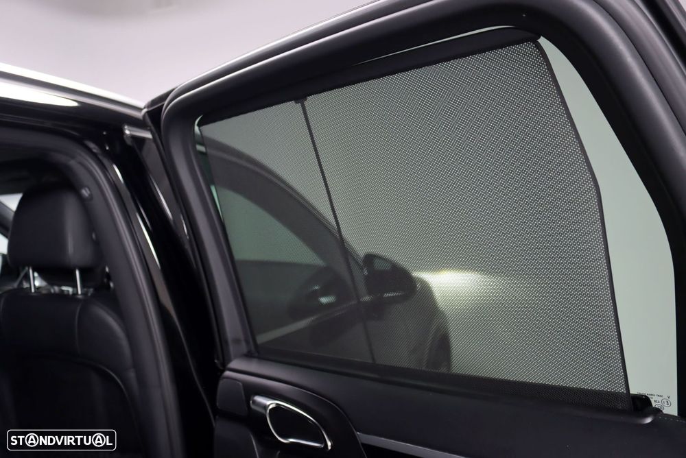 Porsche Cayenne - 26