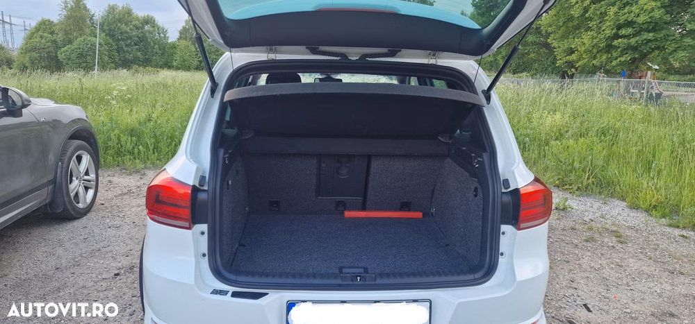 Volkswagen Tiguan 2.0 TDI 4Motion DSG BMT Sport & Style - 13