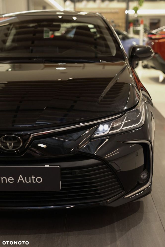 Toyota Corolla - 35