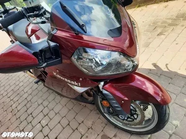 Kawasaki GTR - 22