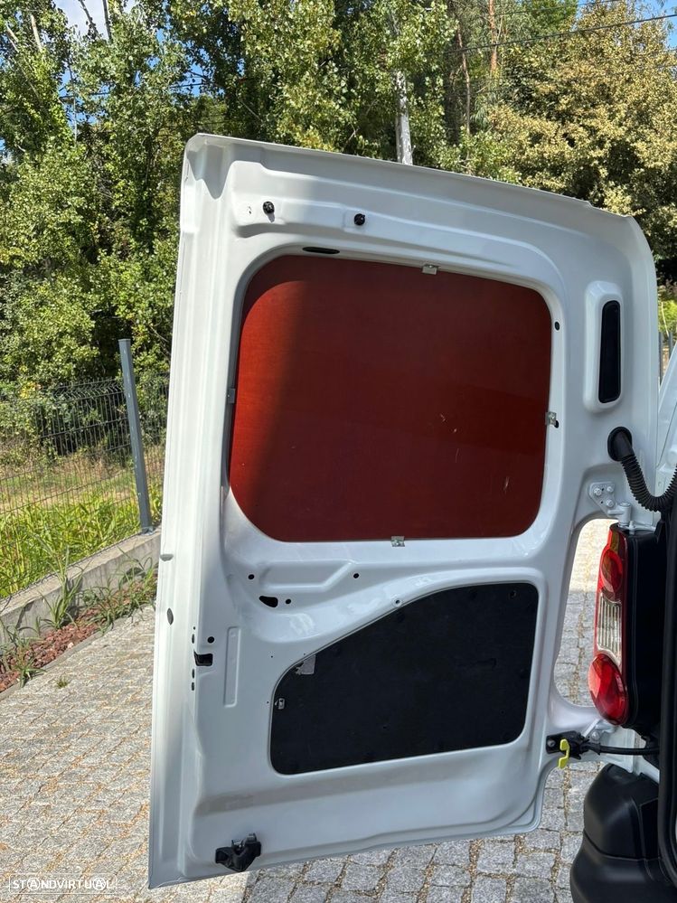 Citroën Berlingo 1.6hdi 3LUG 2PL IVA Dedutível - 14