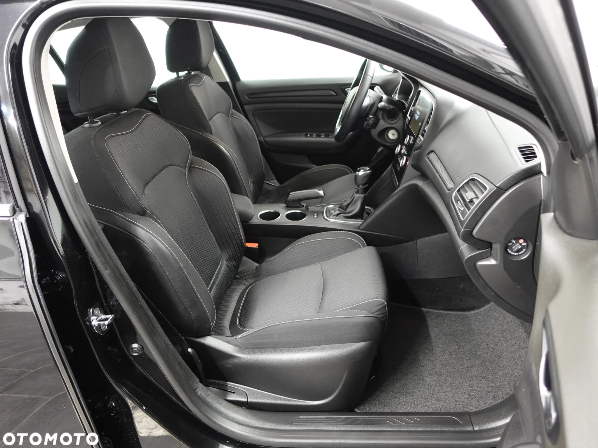 Renault Megane 1.2 Energy TCe Intens - 26