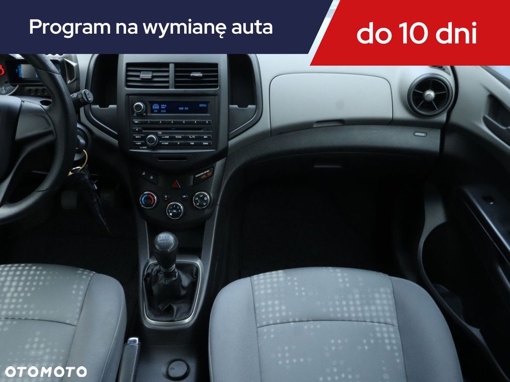 Chevrolet Aveo - 10