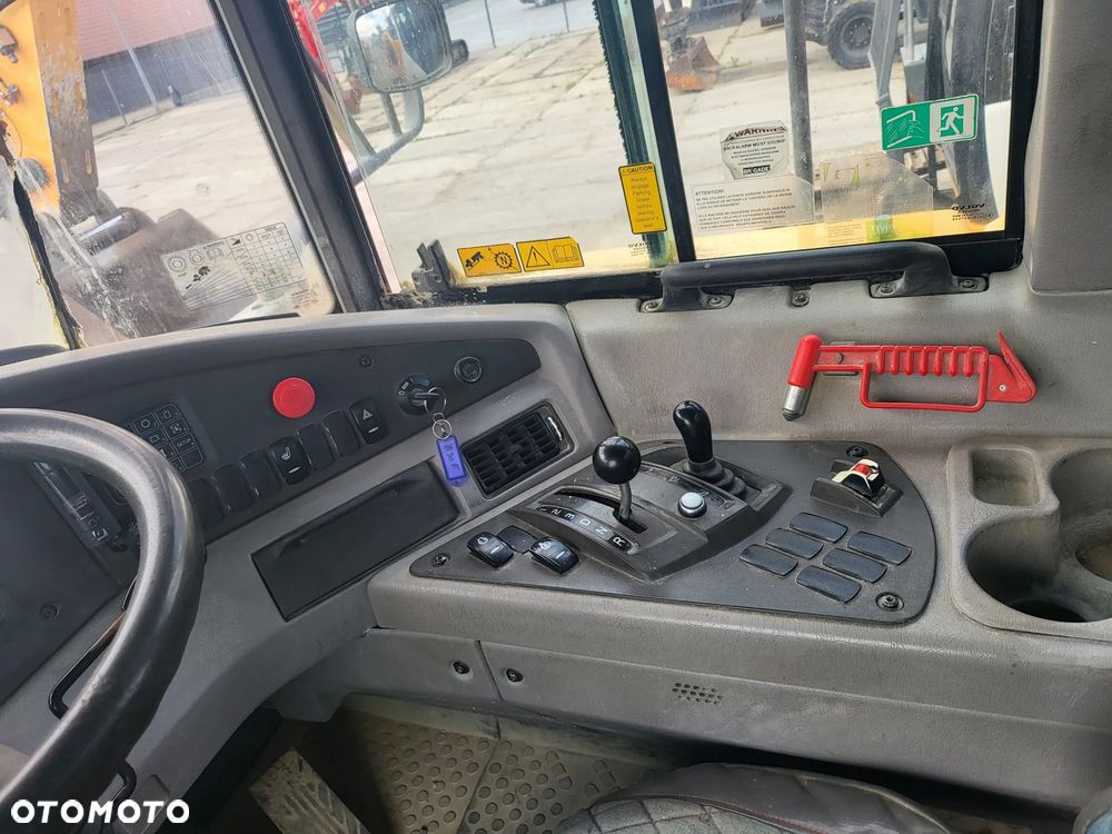 Volvo A30F - 6