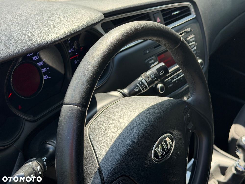 Kia Ceed 1.4 CVVT Edition 7 - 37