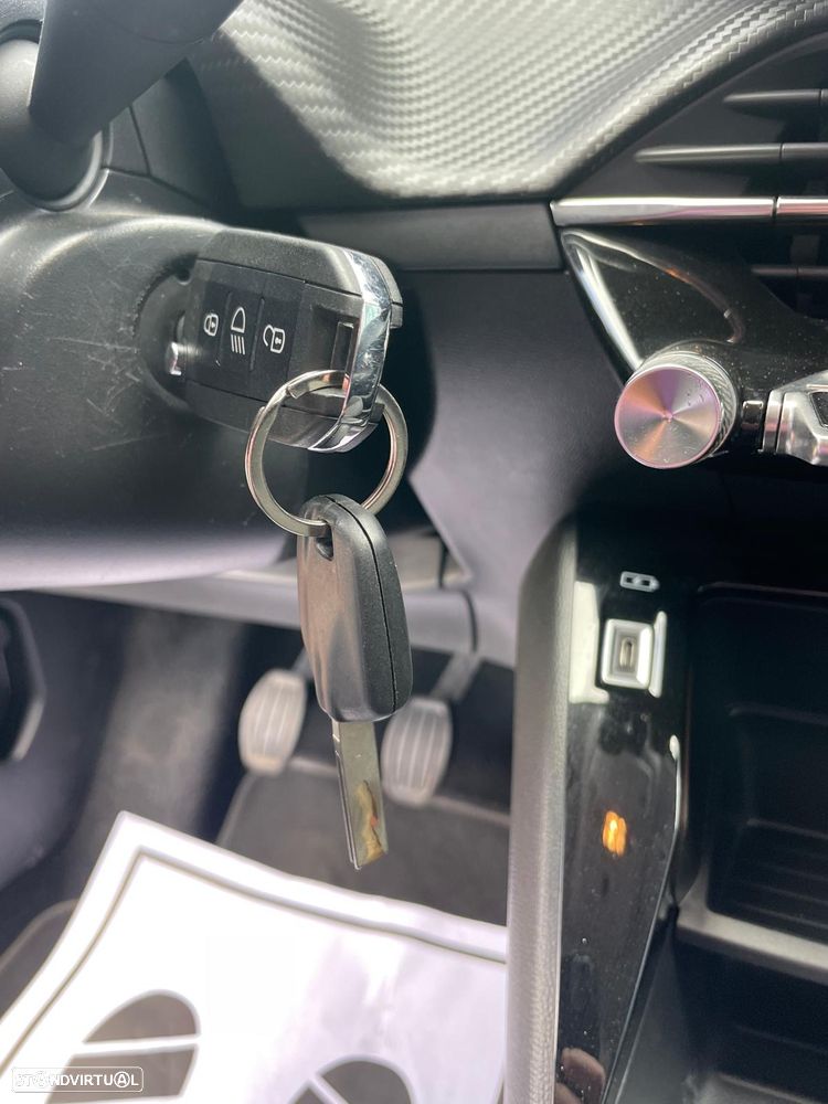 Peugeot 208 BlueHDi 100 Allure - 13