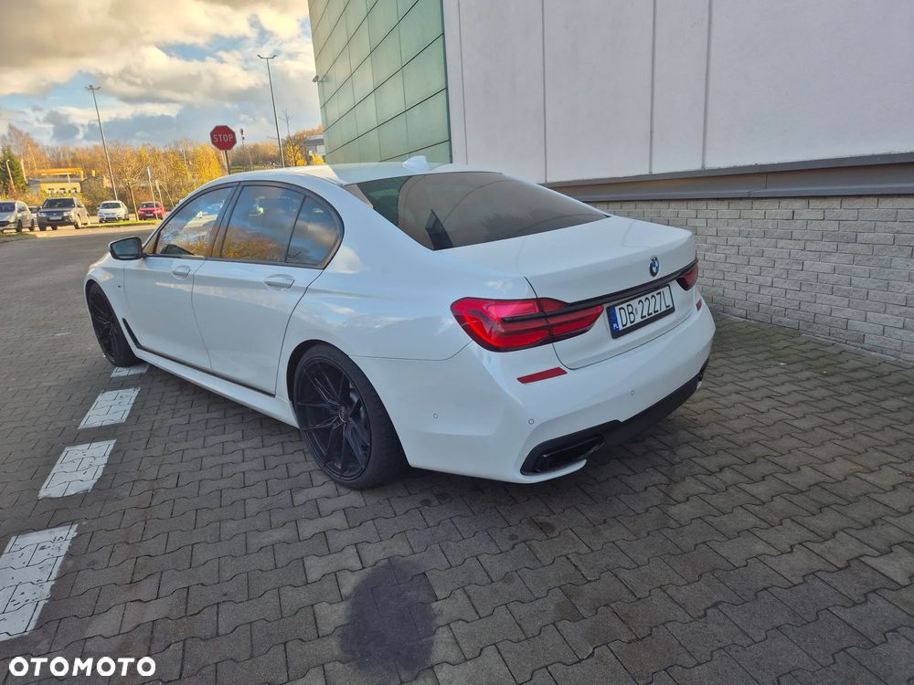 BMW Seria 7 740d xDrive - 6