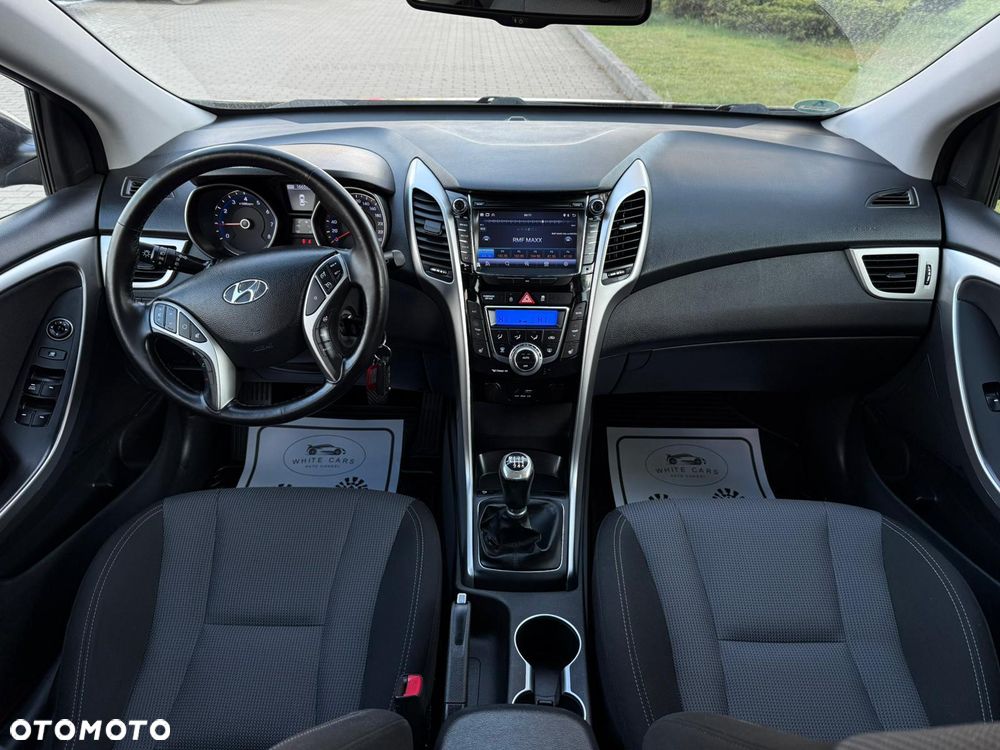 Hyundai i30 1.4 Passion - 40