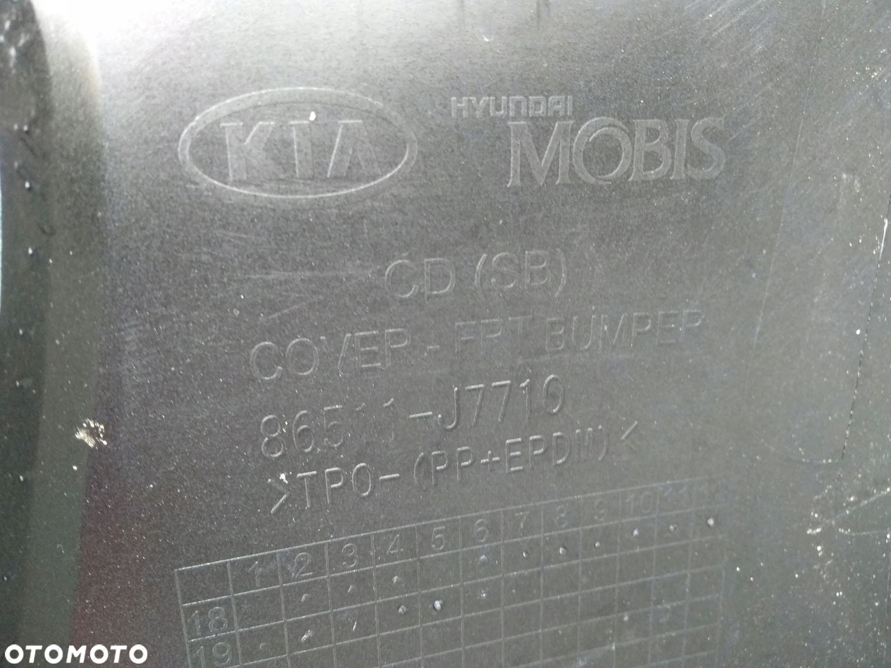 Zderzak przedni przód Grill Kia Ceed III GT 18-^ - 10