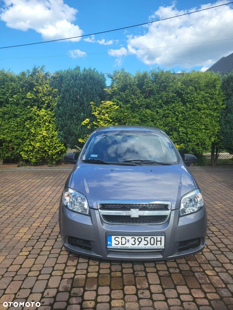 Chevrolet Aveo - 2