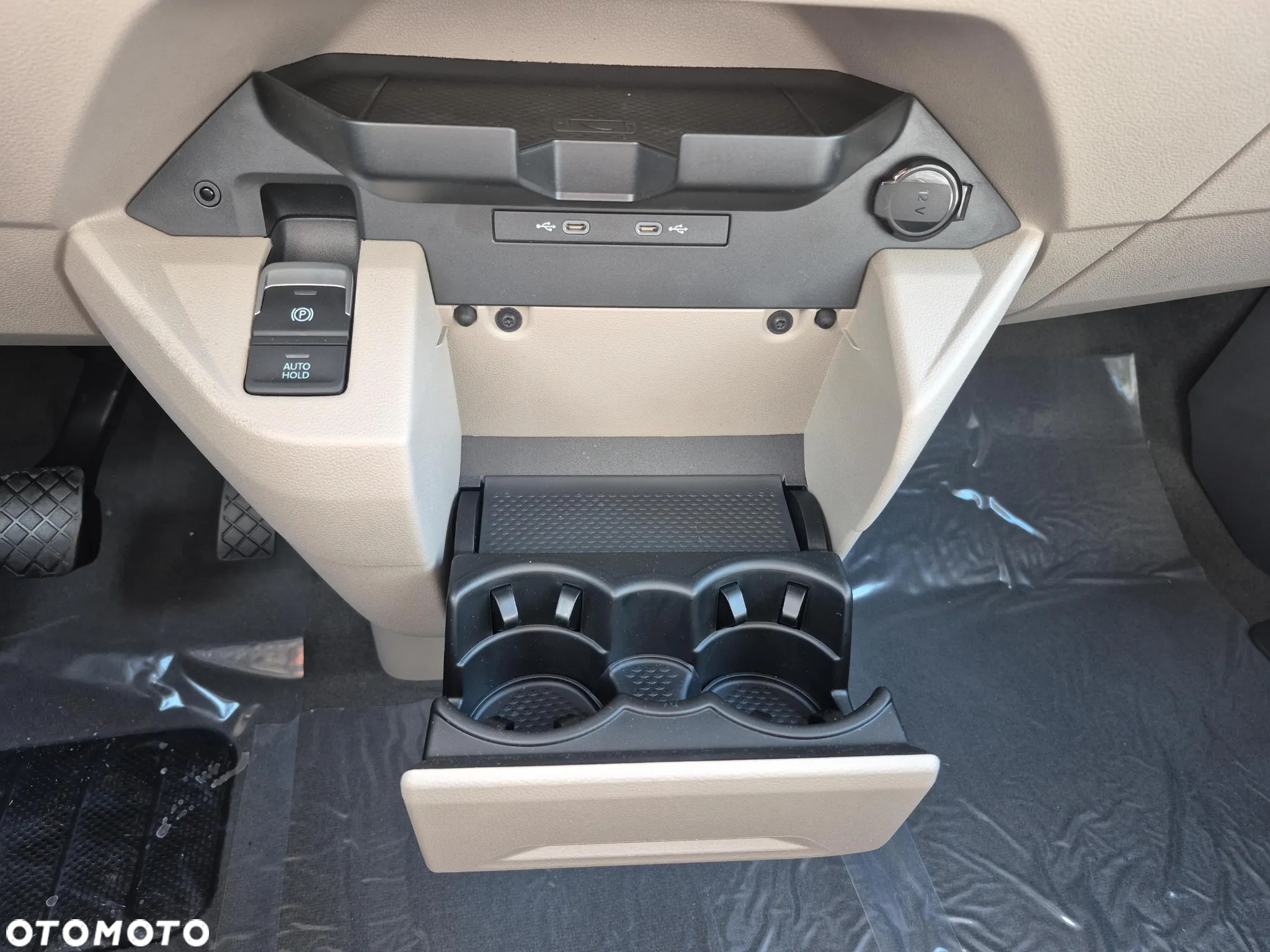 Volkswagen California - 15