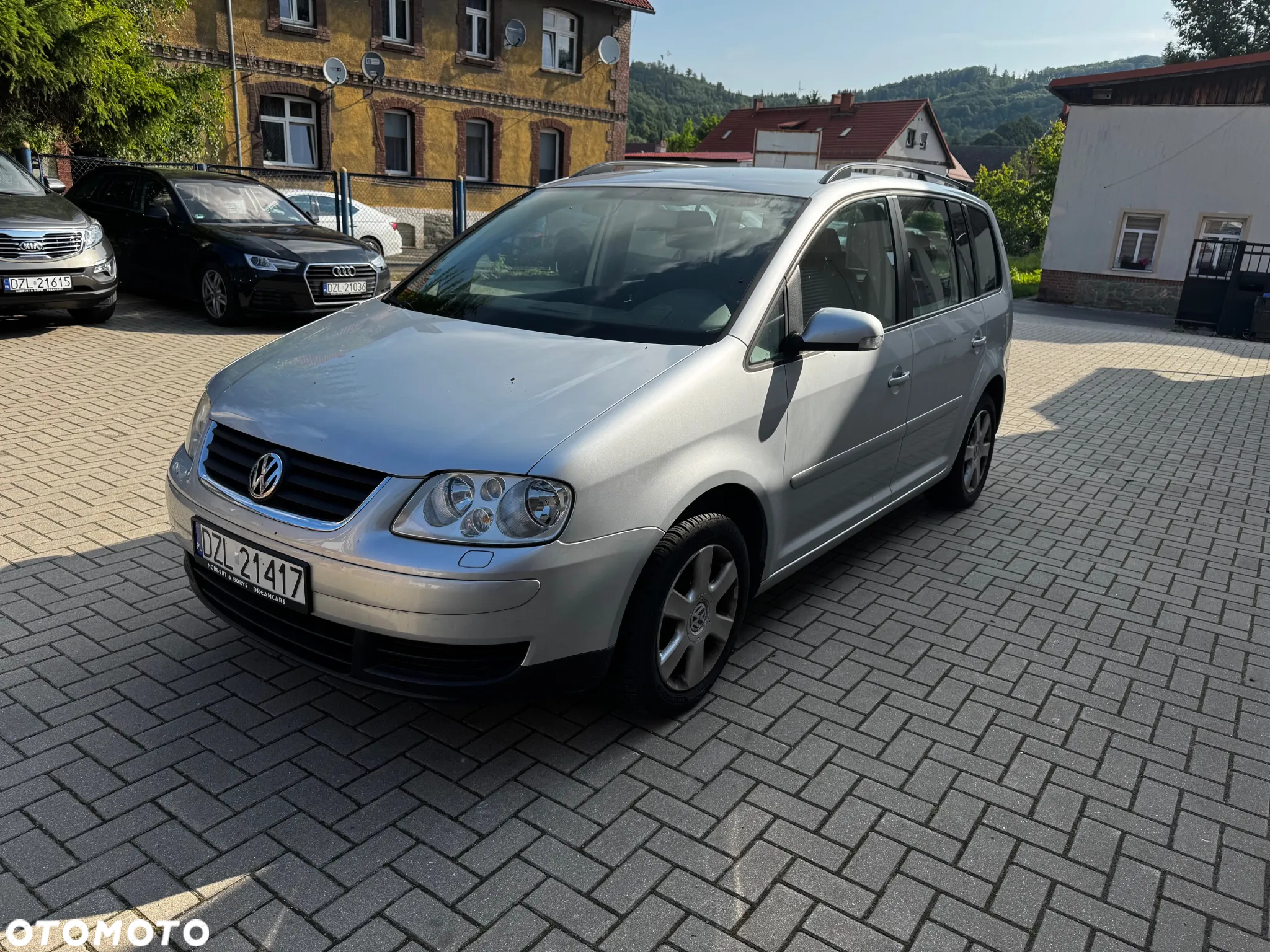 Volkswagen Touran 2.0 EcoFuel Highline - 5