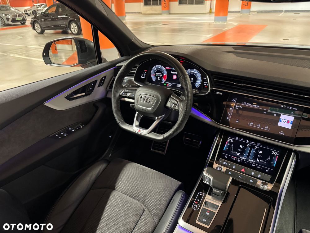 Audi Q7 - 13