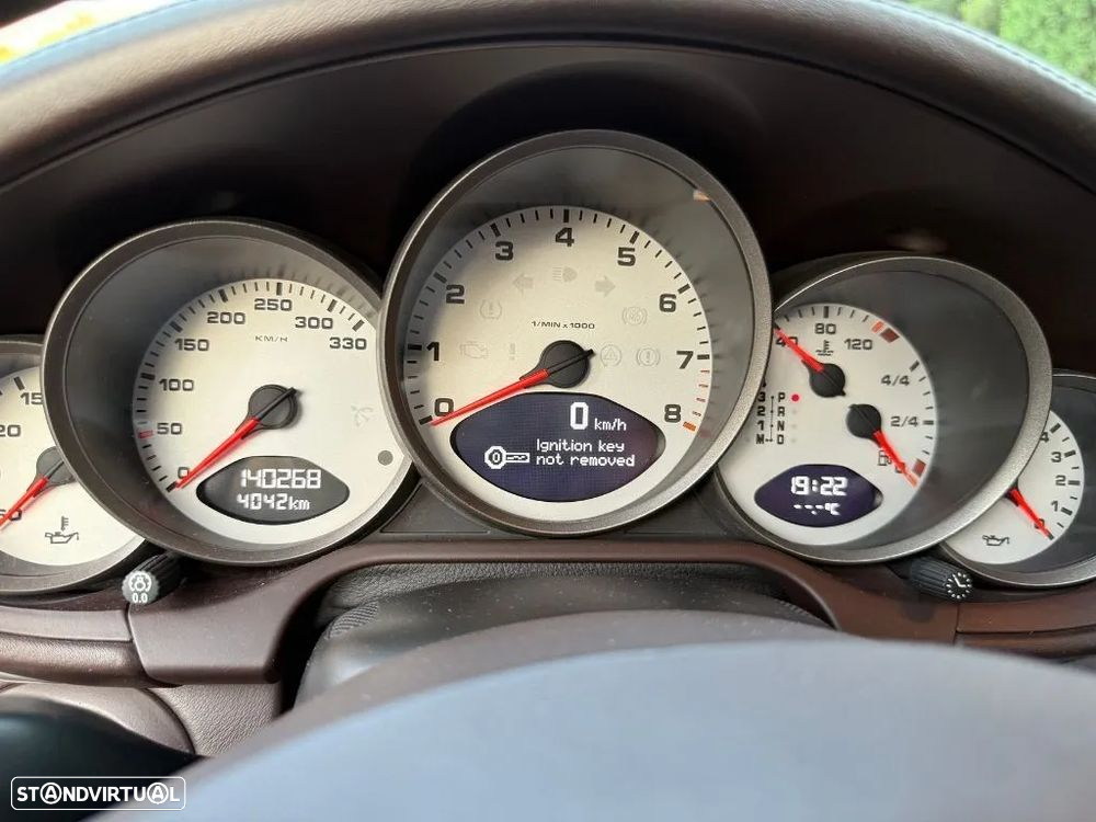 Porsche 911 (997) Carrera 4S Tiptronic - 21