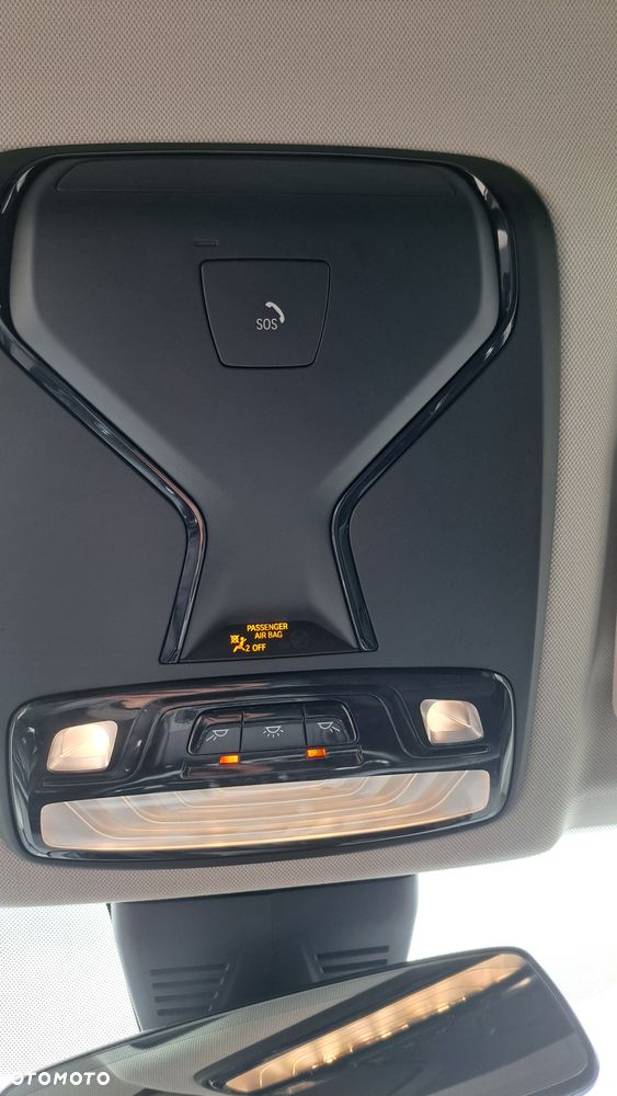 BMW Seria 3 318d - 32