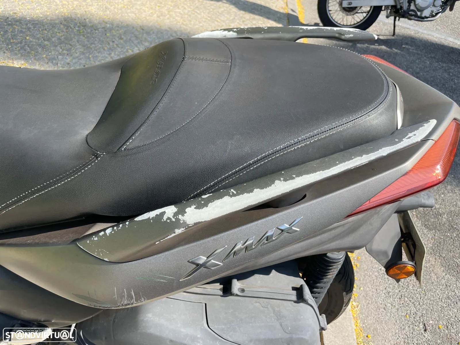 Yamaha X-Max 300 ABS - 9
