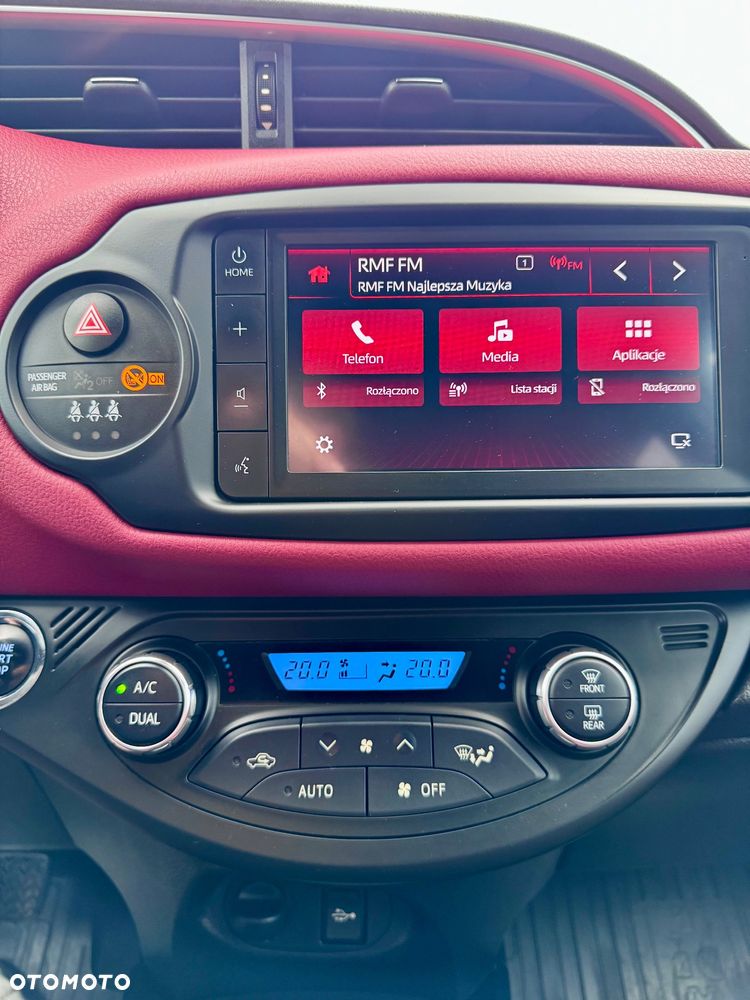 Toyota Yaris 1.5 Selection - 24