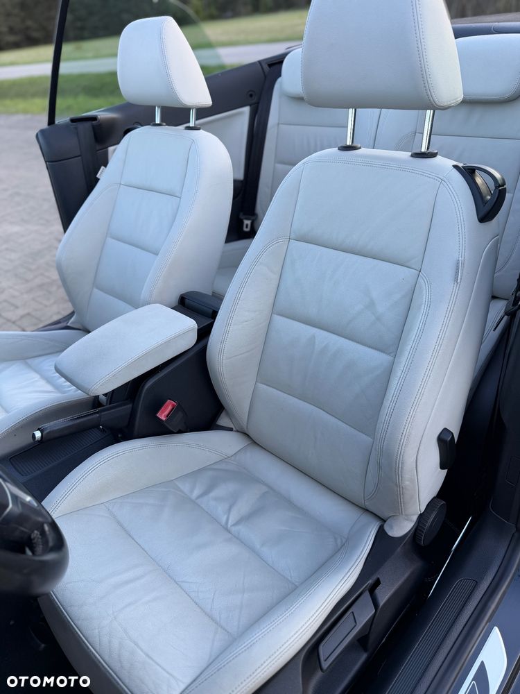 Volkswagen Golf - 17