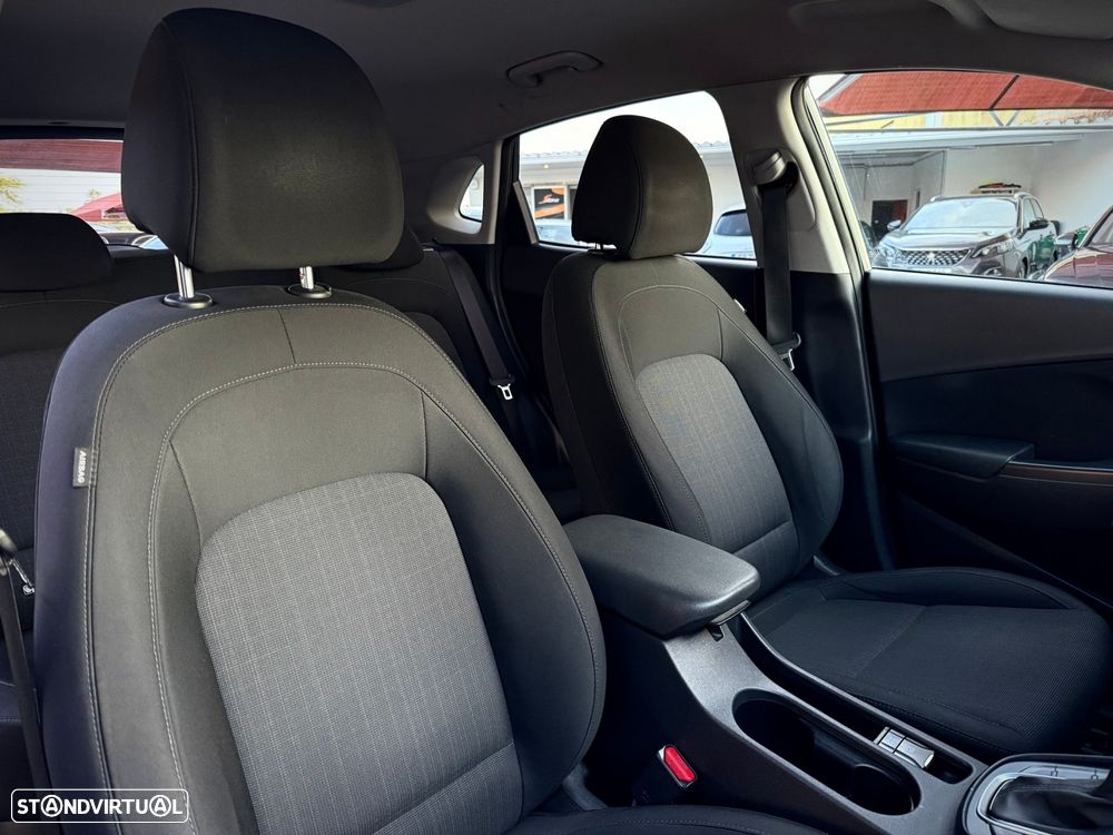Hyundai Kauai 1.6 GDi HEV Premium - 8