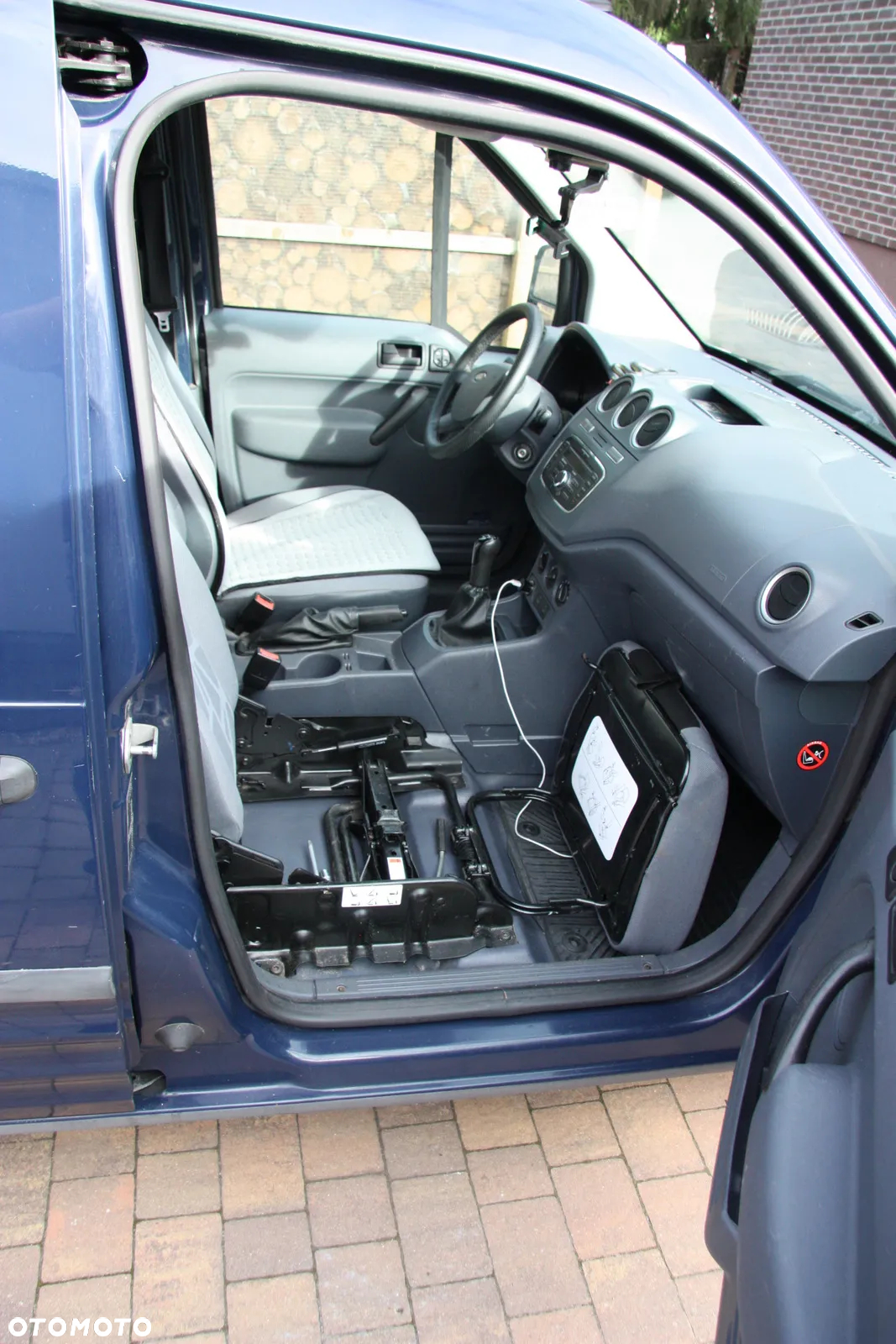 Ford Connect - 9