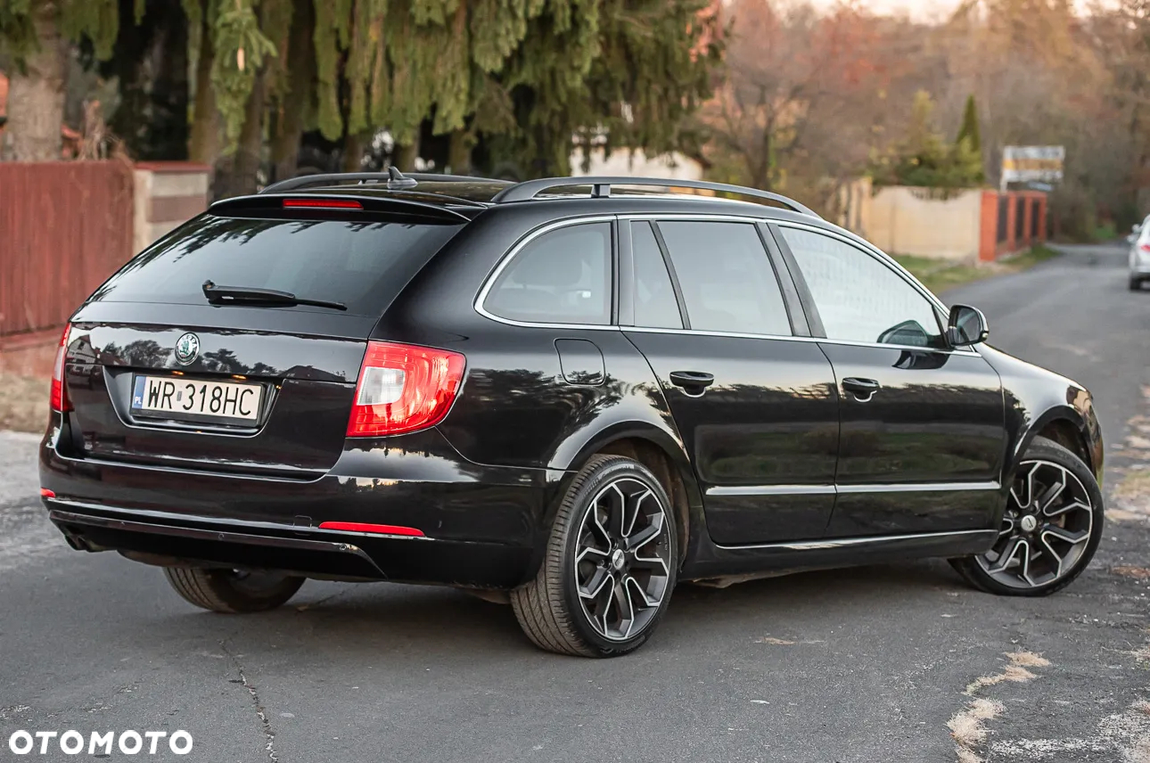 Skoda Superb - 17