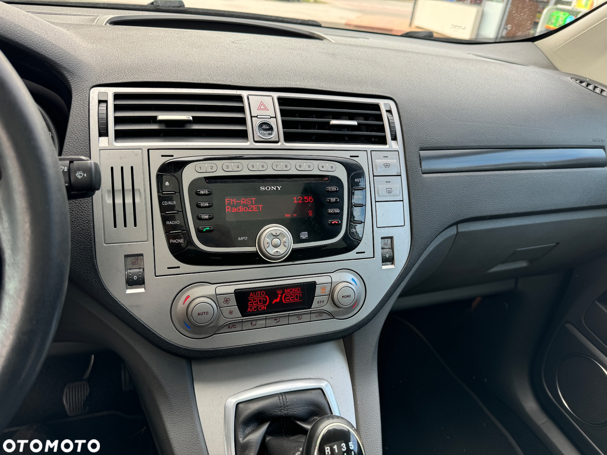 Ford Kuga 2.0 TDCi 4x4 Titanium - 15