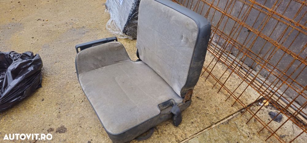 Scaunele 6 si 7 pentru Pajero lung (LBW) - 5