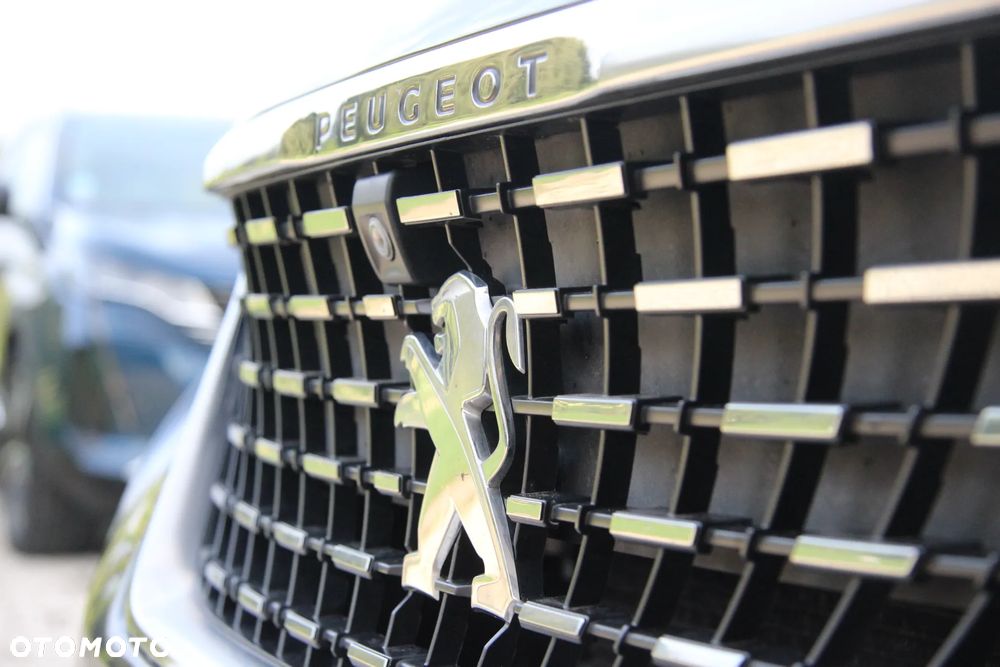 Peugeot 5008 BlueHDI 180 EAT8 GT - 27