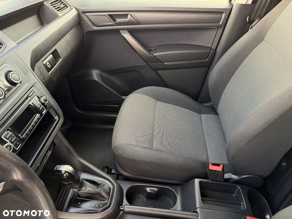 Volkswagen Caddy 2,0 Przedłużony - 21