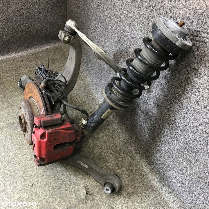 BMW F11 F10 zwrotnica mcperson lewy przod 2.0D KPL - 4