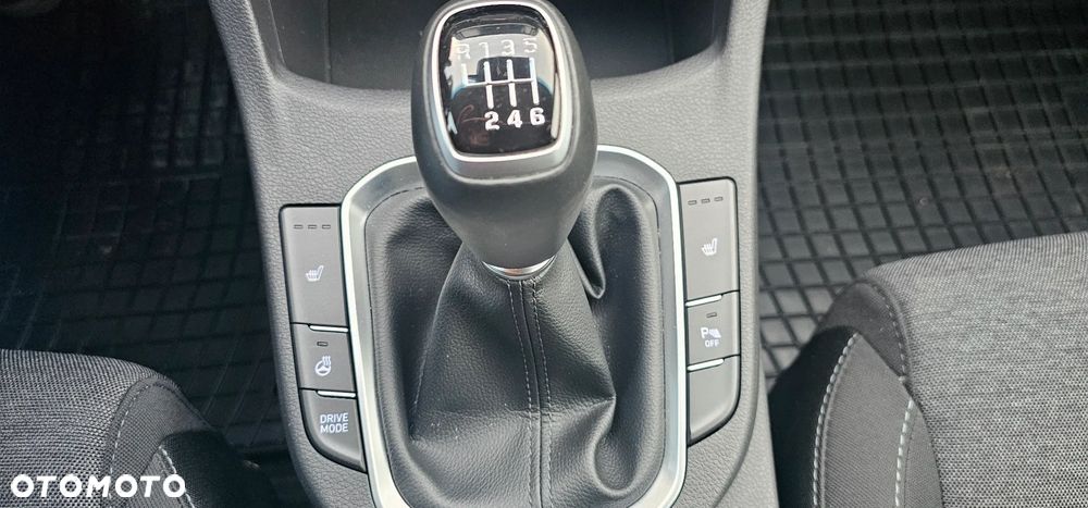 Hyundai i30 1.5 T-GDI 48V Smart - 18