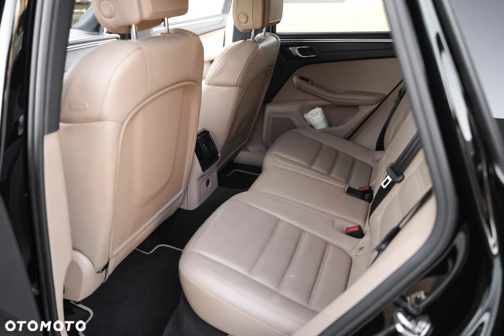 Porsche Macan PDK - 29