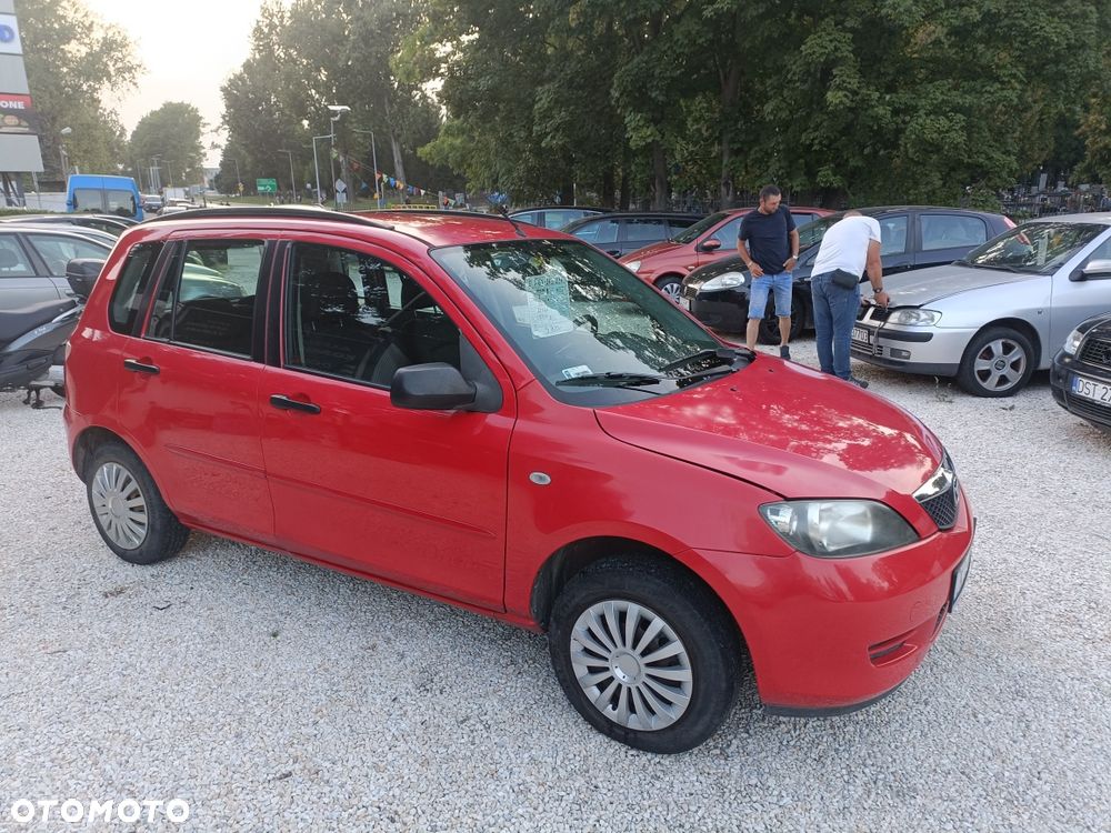 Mazda 2 - 3