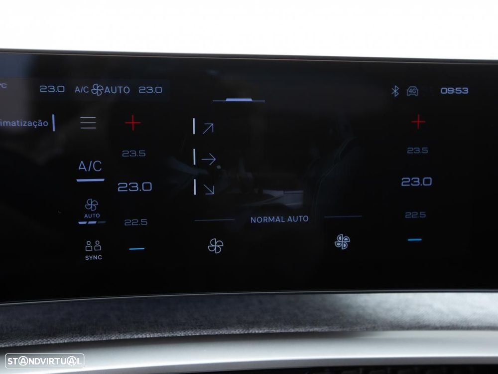 Peugeot 3008 1.2 Hybrid Allure e-DCS6 - 23
