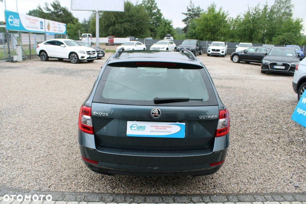 Skoda Octavia - 7