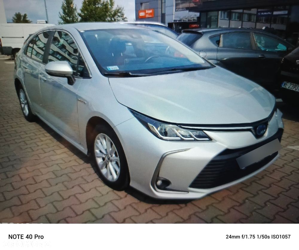 Toyota Corolla 1.8 Hybrid Active - 3