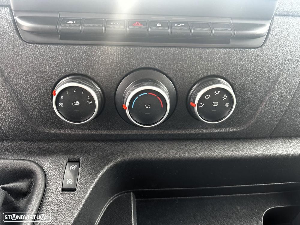 Renault Master L2H2 GRAND CONFORT DCI 135cv BVM6 - 19