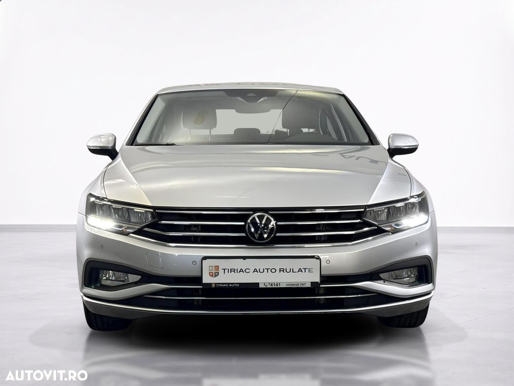 Volkswagen Passat - 9