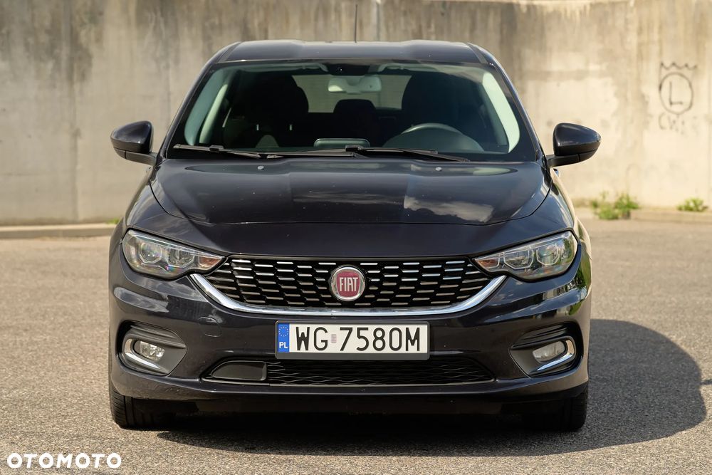 Fiat Tipo 1.6 MultiJet 16v Lounge DDCT - 3