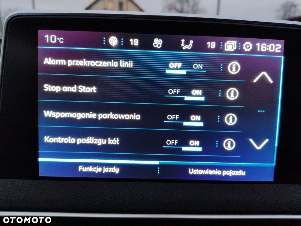 Peugeot 3008 BlueHDi 130 Stop & Start EAT8 Allure - 12
