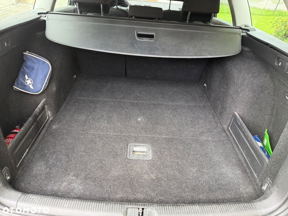 Volkswagen Passat 1.6 TDI Trendline Optimum - 17