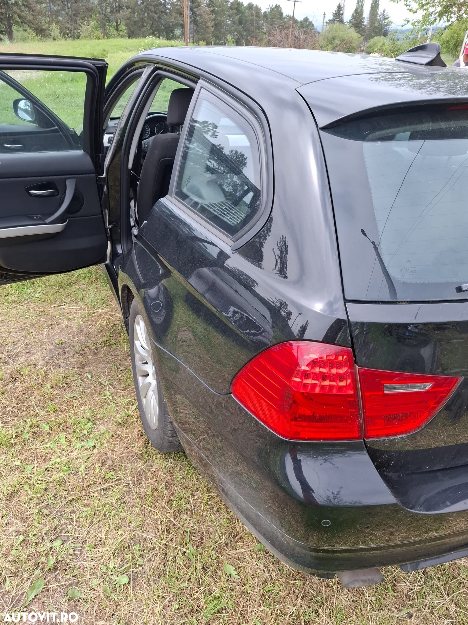 BMW Seria 3 316d - 14