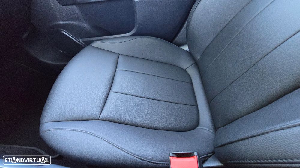 Mercedes-Benz EQB 300 4Matic Electric Art - 16