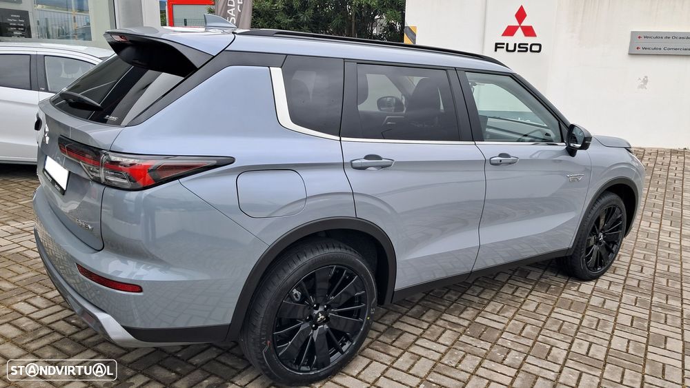 Mitsubishi Outlander 2.4 PHEV Sport Edition - 3