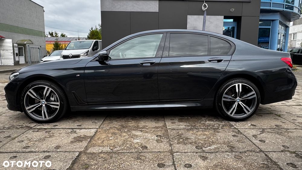 BMW Seria 7 740d xDrive - 4