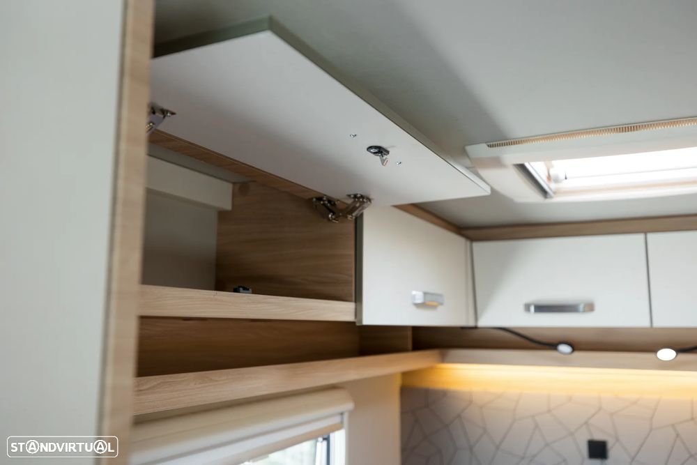 Fiat Ducato 2021 Fiat Ducato Weinsberg Carasuite | Completamente Equipaggiato | 5 Posti Letto - 10