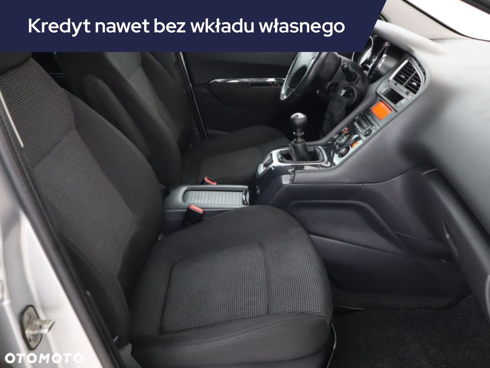 Peugeot 5008 - 11