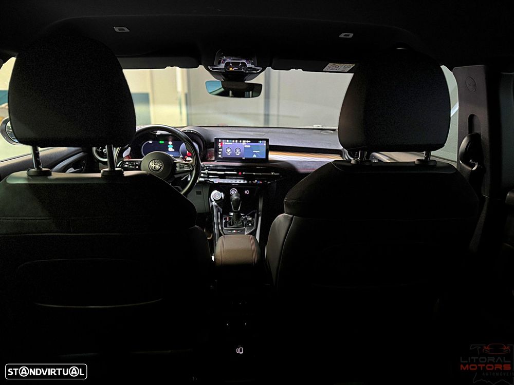 Alfa Romeo Tonale 1.3 Plug-In Hybrid Veloce e-AWD - 38